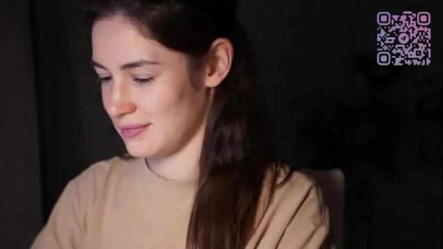Image 4 of justbarbie Stream on Chaturbate on 19 days ago