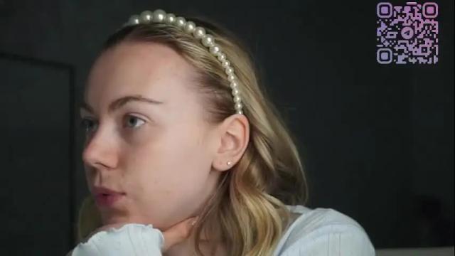Image 4 of justbarbie Stream on Chaturbate on 14 days ago