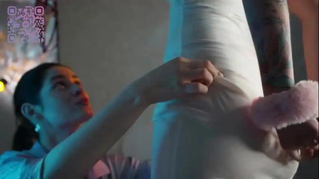Image 4 of justbarbie Stream on Chaturbate on 1 month ago