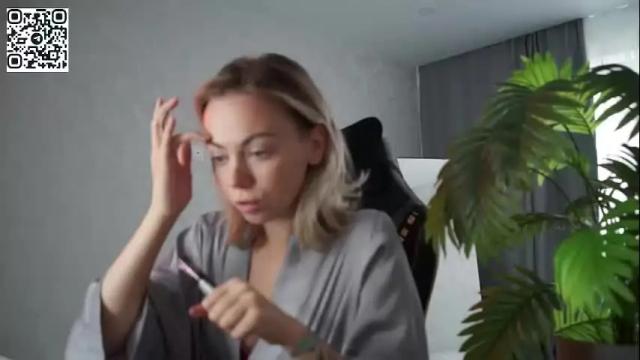 Image 2 of justbarbie Stream on Chaturbate on 20 days ago