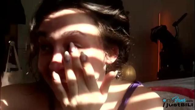 Image 7 of justbecauseiloveit Stream on Chaturbate on 1 month ago