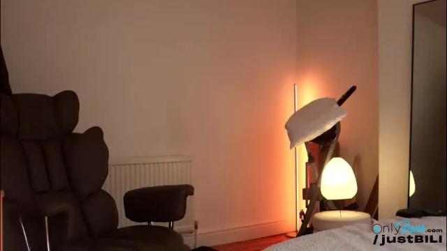 Image 2 of justbecauseiloveit Stream on Chaturbate on 1 month ago
