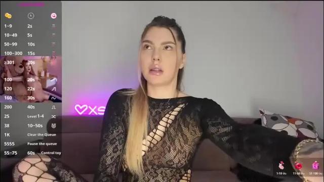 Image 7 of justchloex Stream on Chaturbate on 23 days ago