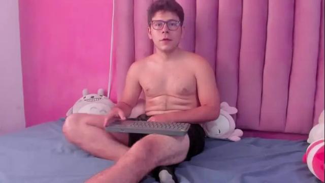 Image 12 of justin_jazmin Stream on Chaturbate on 22 days ago