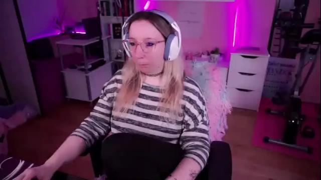 Image 7 of justkerryx Stream on Chaturbate on 1 month ago
