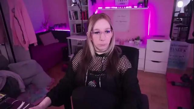 Image 2 of justkerryx Stream on Chaturbate on 1 month ago
