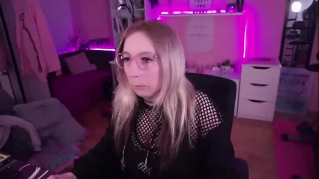 Image 6 of justkerryx Stream on Chaturbate on 1 month ago