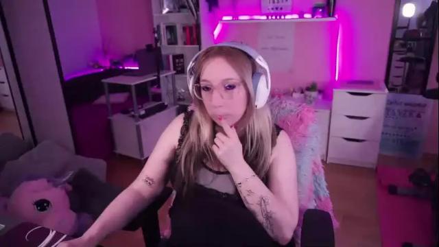 Image 11 of justkerryx Stream on Chaturbate on 1 month ago