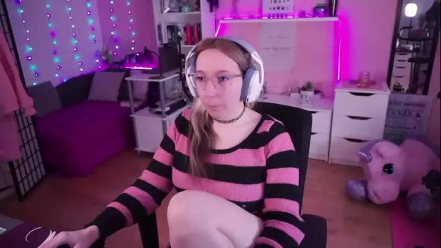Image 10 of justkerryx Stream on Chaturbate on 25 days ago