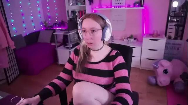 Image 11 of justkerryx Stream on Chaturbate on 25 days ago