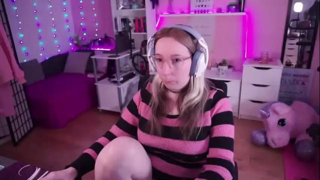 Image 7 of justkerryx Stream on Chaturbate on 25 days ago