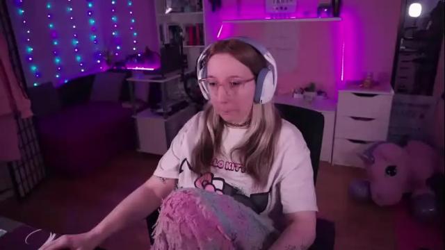 Image 11 of justkerryx Stream on Chaturbate on 24 days ago