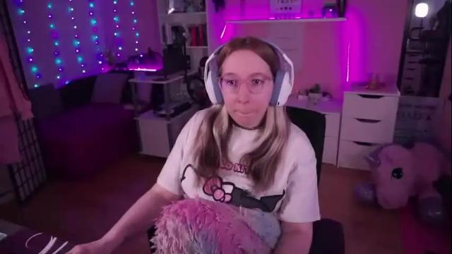 Image 3 of justkerryx Stream on Chaturbate on 24 days ago