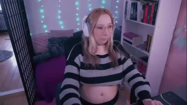 Image 7 of justkerryx Stream on Chaturbate on 3 days ago