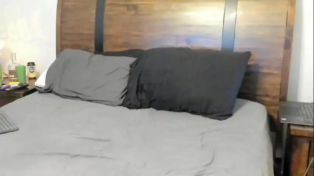 Thumbnail 1, justmarriednsharing's Stream at Chaturbate, 12 months ago