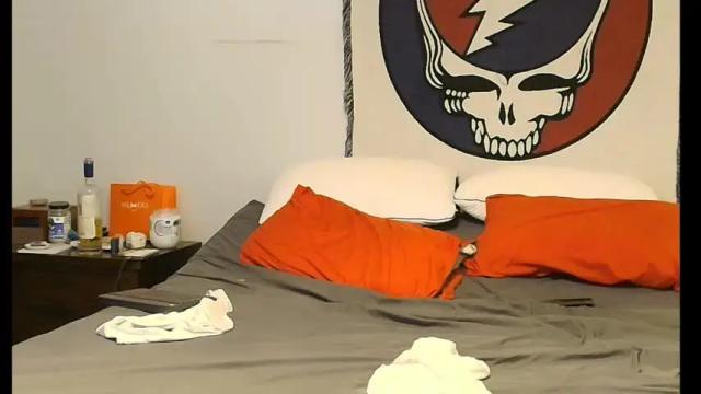 Thumbnail 1, justmarriednsharing's Stream at Chaturbate, 1 month ago