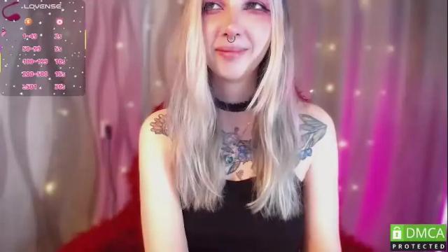 Image 12 of justmeowgirl Stream on Chaturbate on 1 month ago