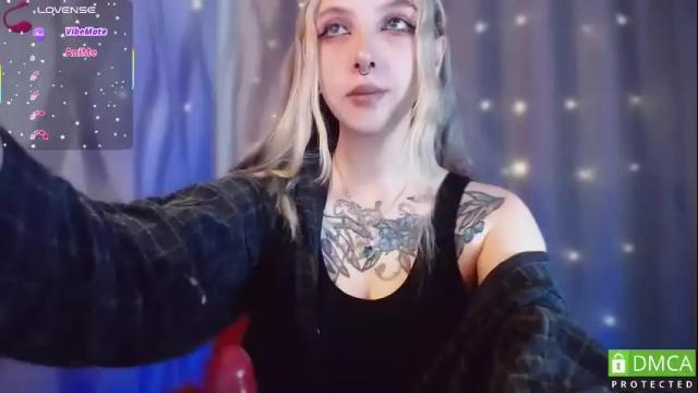 Image 11 of justmeowgirl Stream on Chaturbate on 25 days ago