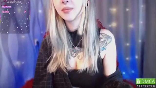 Image 8 of justmeowgirl Stream on Chaturbate on 22 days ago