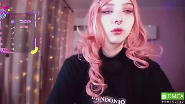 Image 7 of justmeowgirl Stream on Chaturbate on 17 hours ago