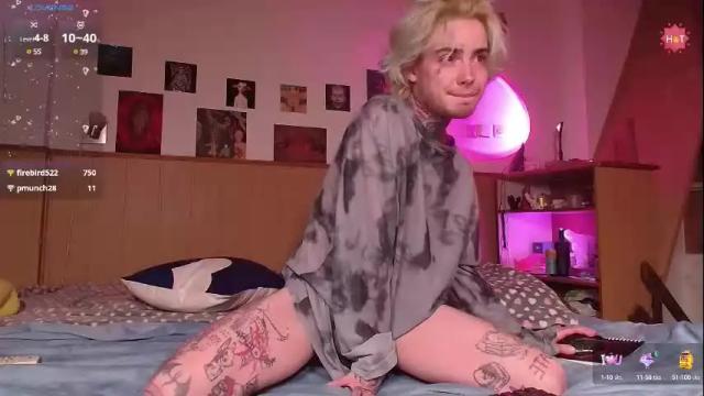 Image 12 of juuzou_kit Stream on Chaturbate on 1 month ago