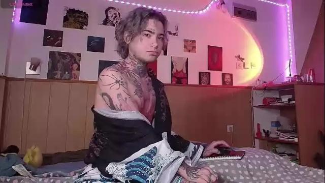 Image 3 of juuzou_kit Stream on Chaturbate on 13 days ago