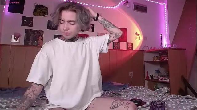 Image 2 of juuzou_kit Stream on Chaturbate on 12 days ago