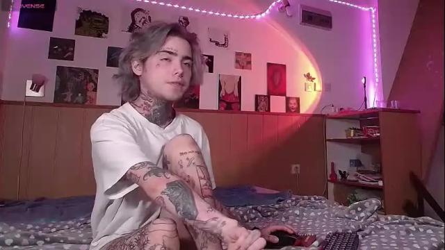 Image 7 of juuzou_kit Stream on Chaturbate on 12 days ago