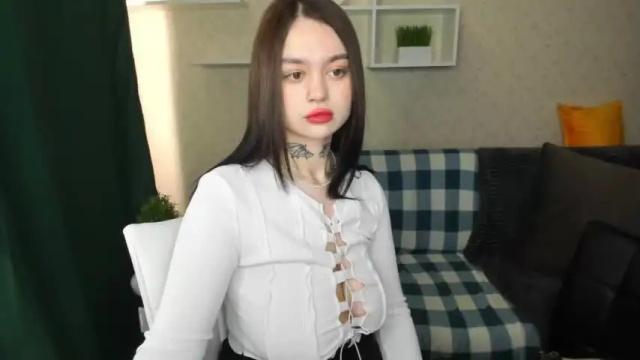 Image 12 of k1ttywake Stream on Chaturbate on 16 months ago