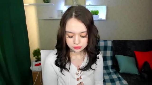 Image 4 of k1ttywake Stream on Chaturbate on 16 months ago