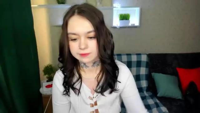 Image 7 of k1ttywake Stream on Chaturbate on 16 months ago