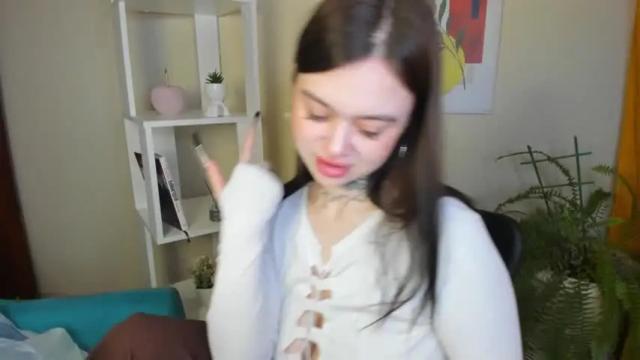 Image 12 of k1ttywake Stream on Chaturbate on 16 months ago