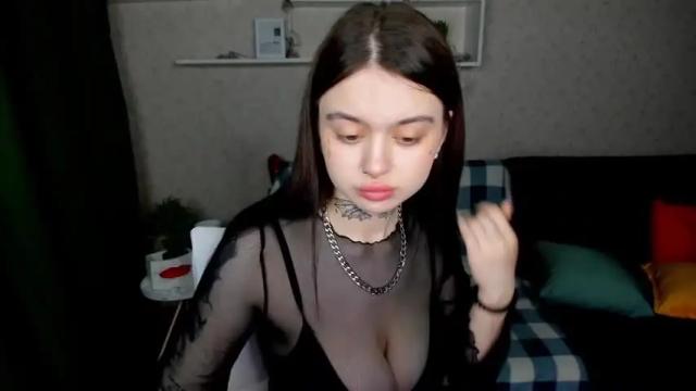 Image 10 of k1ttywake Stream on Chaturbate on 16 months ago