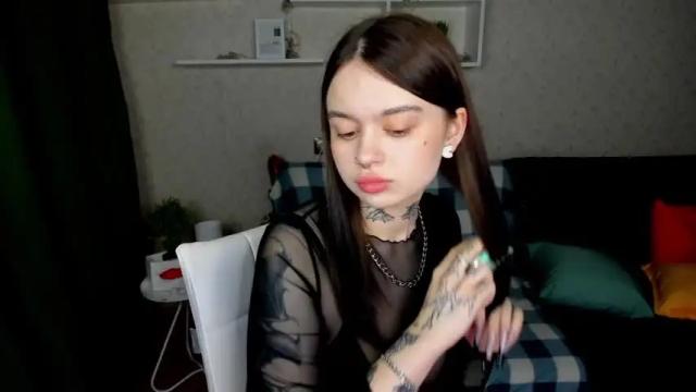 Image 7 of k1ttywake Stream on Chaturbate on 16 months ago