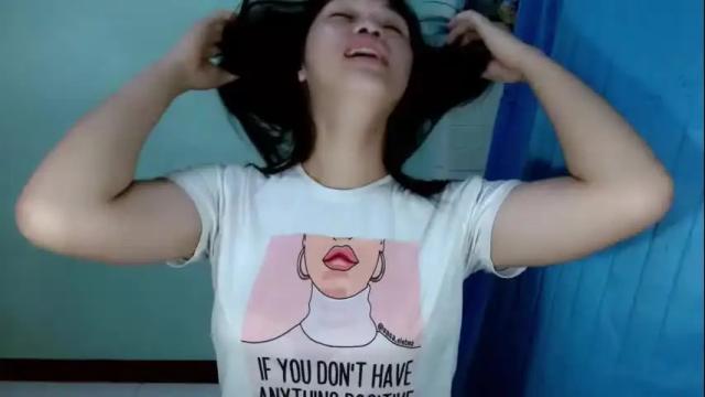 Image 3 of k_yanah Stream on Chaturbate on 17 months ago