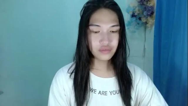 Image 2 of k_yanah Stream on Chaturbate on 17 months ago