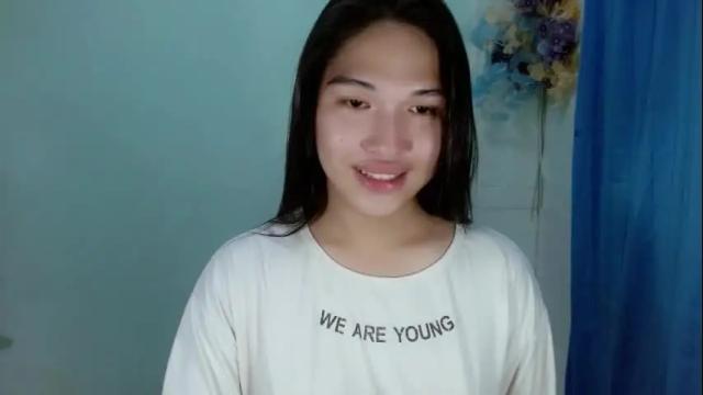 Image 4 of k_yanah Stream on Chaturbate on 17 months ago