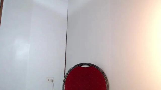 Image 4 of k_yanah Stream on Chaturbate on 16 months ago