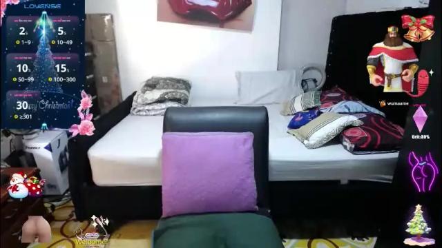 Image 8 of kaarlaa_ Stream on Chaturbate on 1 month ago