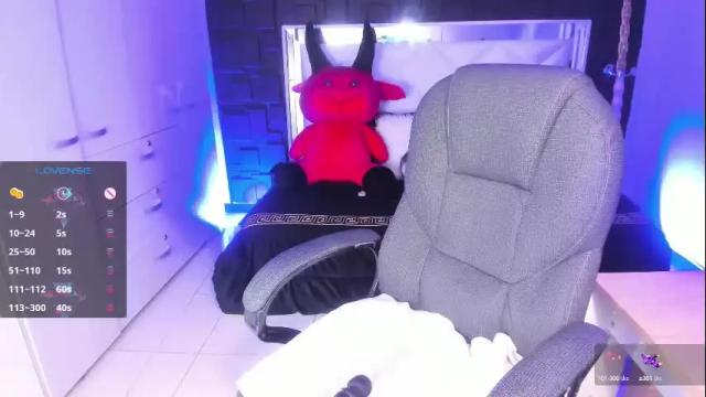 Image 11 of kadarah Stream on Chaturbate on 1 month ago