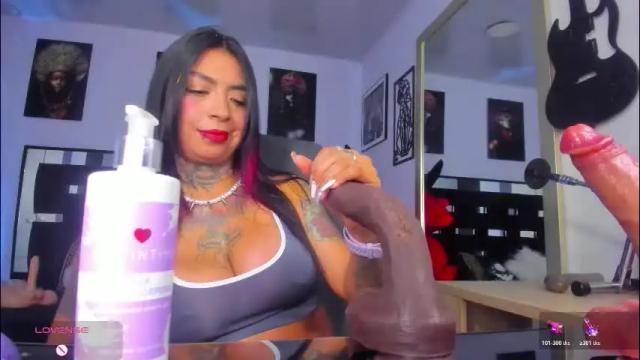 Image 2 of kadarah Stream on Chaturbate on 1 month ago