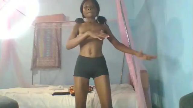 Image 7 of kadzo23 Stream on Chaturbate on 2 months ago