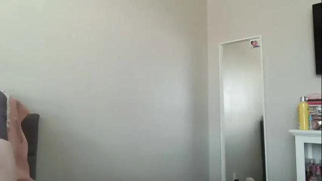 Image 3 of kaelagreen Stream on Chaturbate on 15 months ago