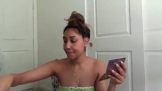 Image 7 of kaelagreen Stream on Chaturbate on 1 month ago