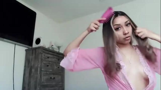 Image 7 of kaelagreen Stream on Chaturbate on 2 months ago