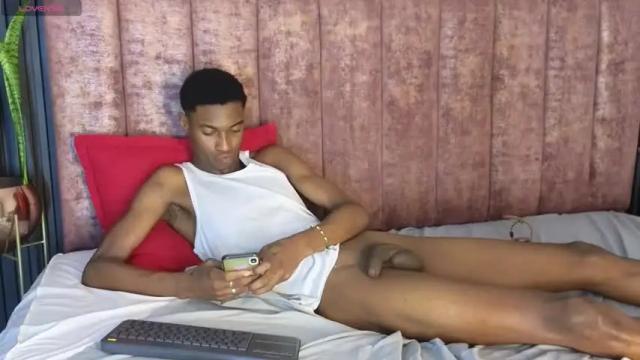 Image 7 of kaely_masha Stream on Chaturbate on 20 months ago