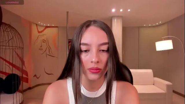 Image 3 of kaiaferreira Stream on Chaturbate on 1 month ago