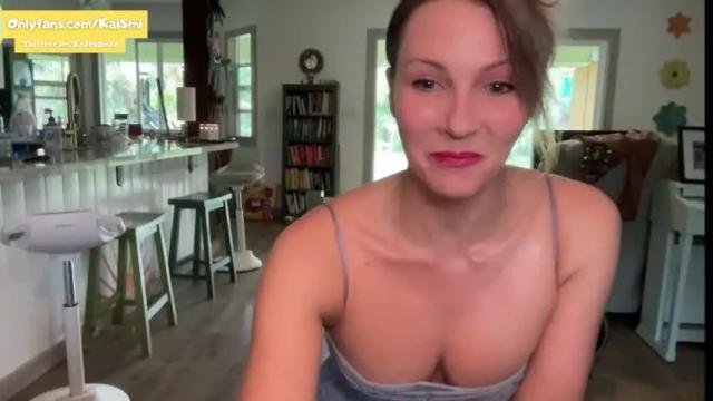 Image 3 of kaileeshy Stream on Chaturbate on 14 months ago