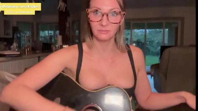 Image 4 of kaileeshy Stream on Chaturbate on 14 months ago
