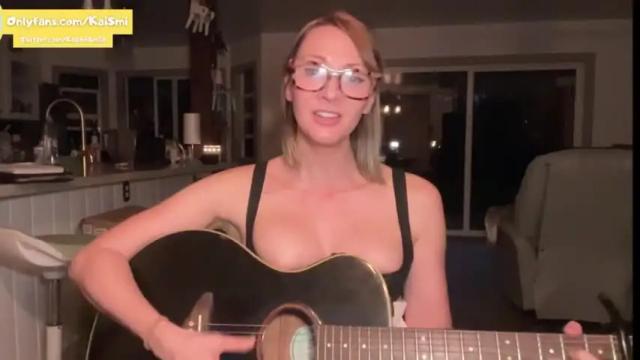 Image 8 of kaileeshy Stream on Chaturbate on 14 months ago